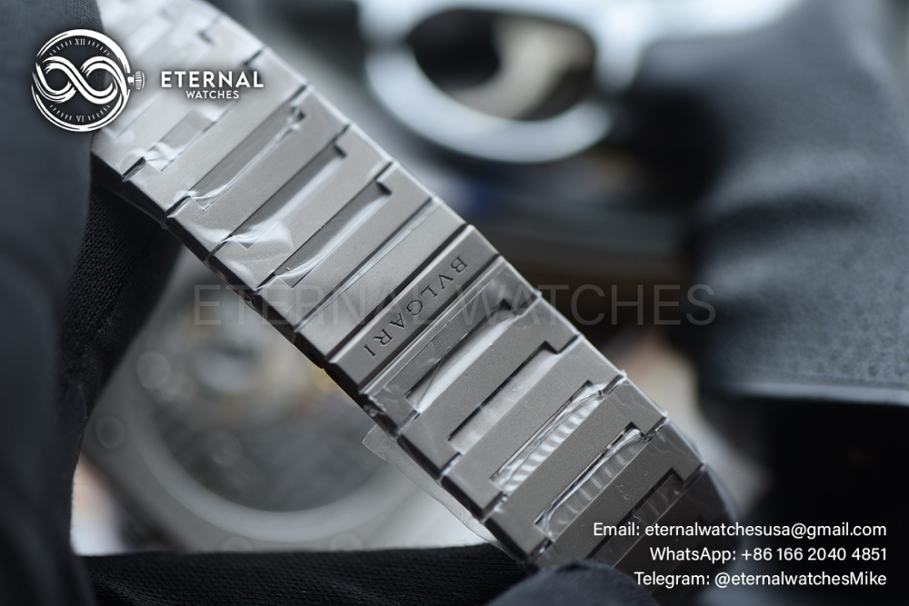 BULGARI - OCTO Finissimo 40mm TI/TI Grey dial BVF A138