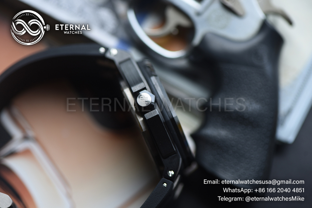 AUDEMARS PIGUET - SUPER CLONE Royal Oak 15707CE Black Ceramic/RU Black Dial JF SA3120