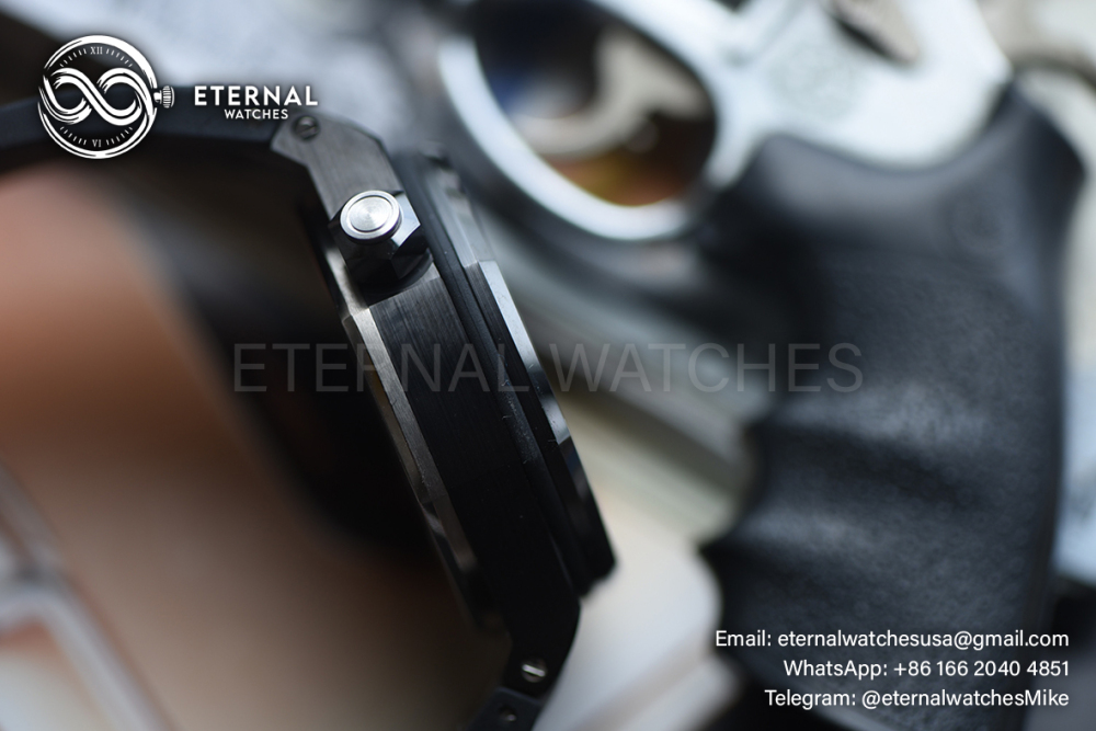 AUDEMARS PIGUET - SUPER CLONE Royal Oak 15707CE Black Ceramic/RU Black Dial JF SA3120