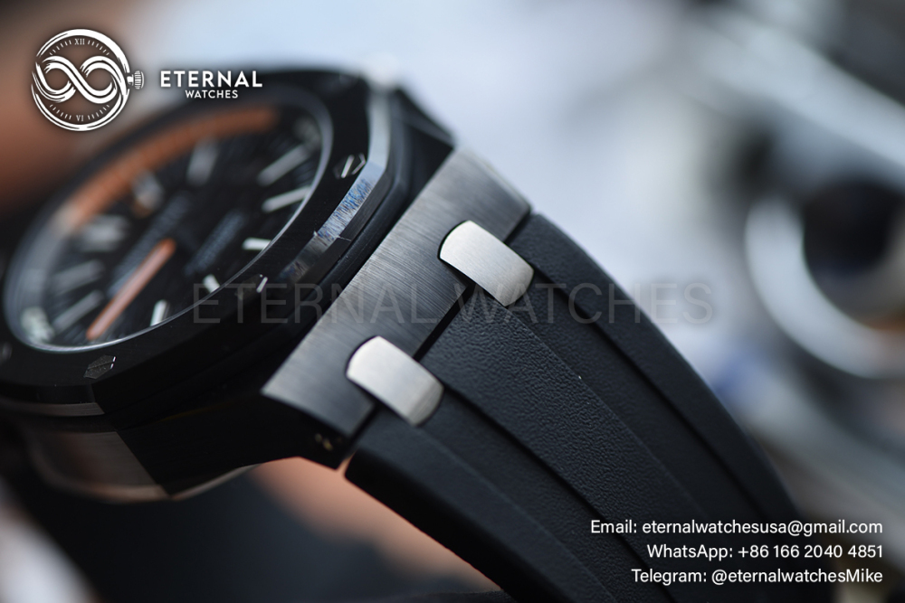 AUDEMARS PIGUET - SUPER CLONE Royal Oak 15707CE Black Ceramic/RU Black Dial JF SA3120