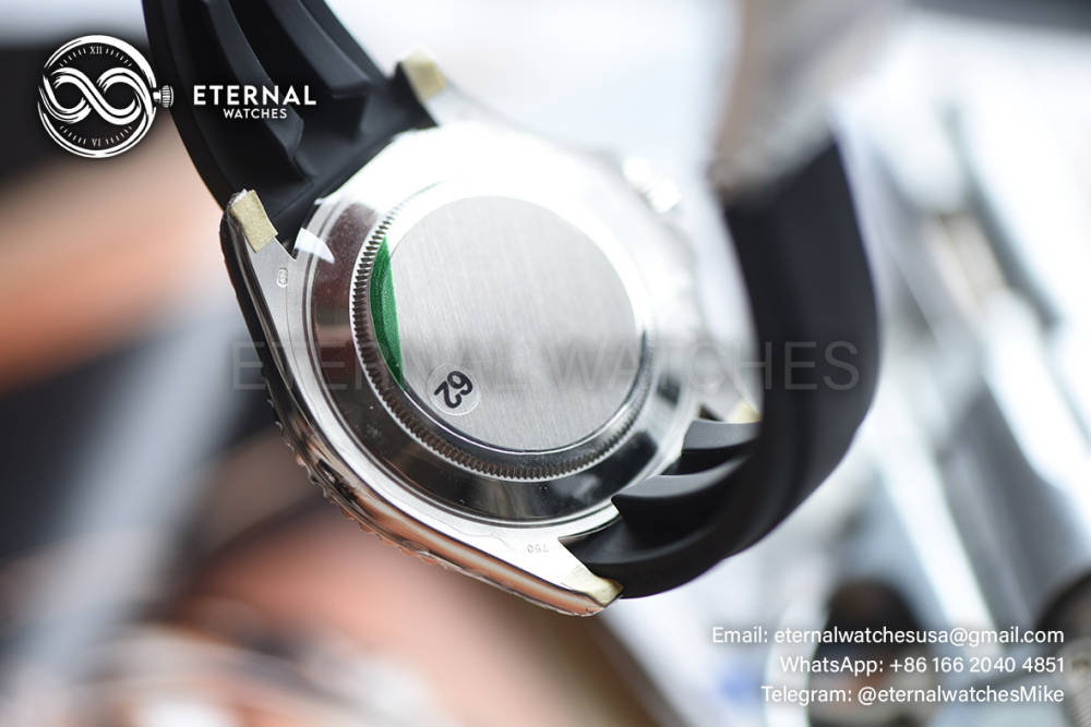 ROLEX - SUPER CLONE Yacht-Master 226659 42mm SS/RU Black/Dot V3 VSF DD3235 (Weight Adjusted)