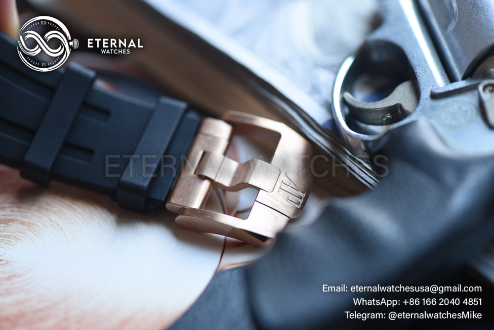 AUDEMARS PIGUET - SUPER CLONE Royal Oak Offshore 26420RO 43mm RG/RU Black/Stk DDF DD4401