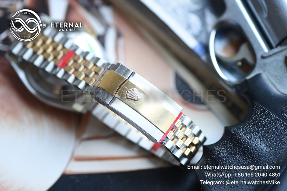ROLEX - SUPER CLONE DateJust 126233 36mm Yellow Rolesor YG/RMN Silver Dial Fluted V2 VSF 3235 (2026 - Weight Adjusted)