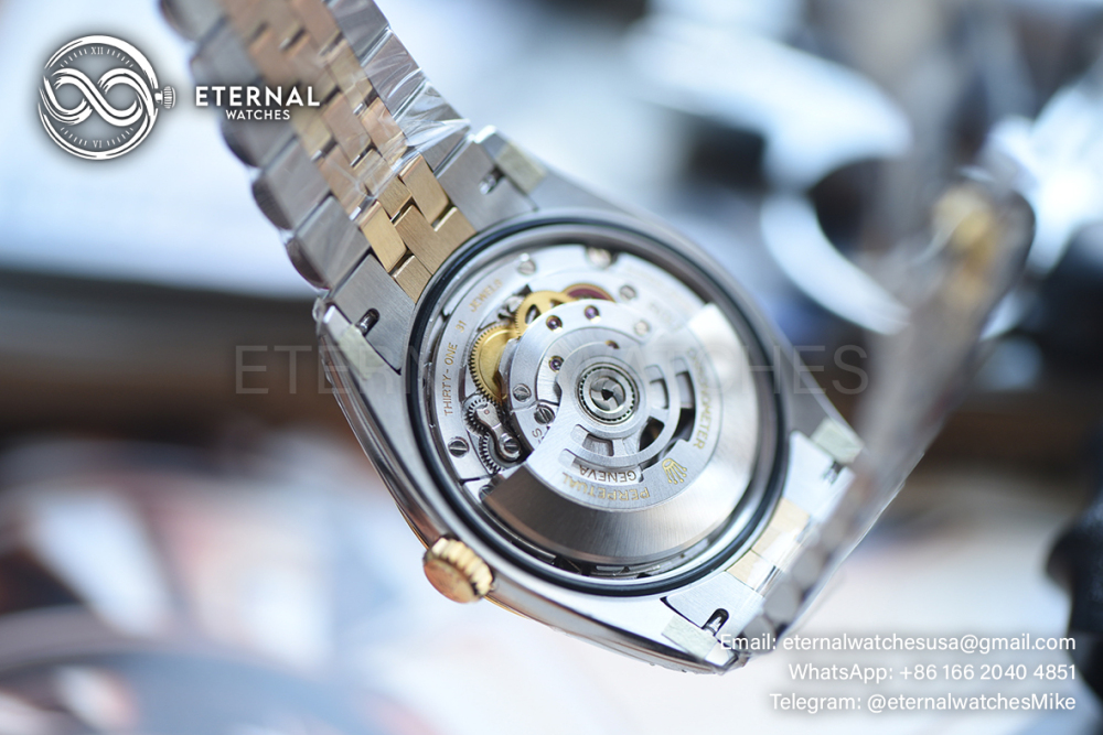 ROLEX - SUPER CLONE DateJust 126233 36mm Yellow Rolesor YG/RMN Silver Dial Fluted V2 VSF 3235 (2026 - Weight Adjusted)