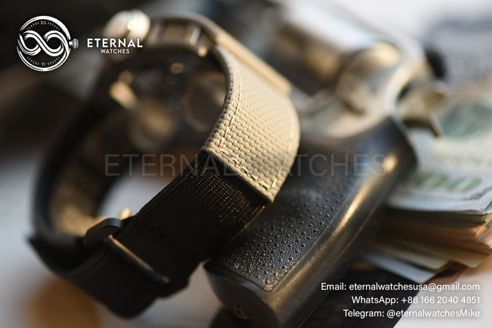 RICHARD MILLE - ETERNAL WATCHES ULTRA MOD RM55-01 Grey TPT