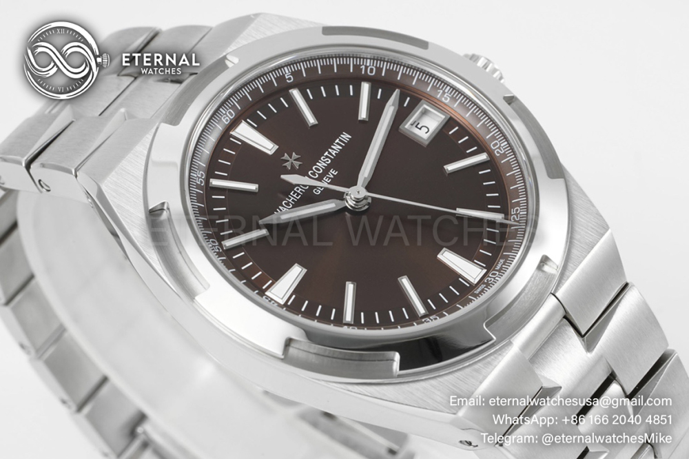 VACHERON CONSTANTIN - Overseas 4500V SS/SS Brown Dial PPF Cal.5100