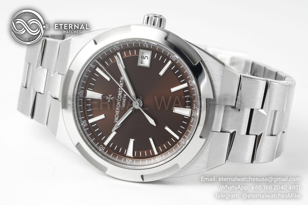 VACHERON CONSTANTIN - Overseas 4500V SS/SS Brown Dial PPF Cal.5100