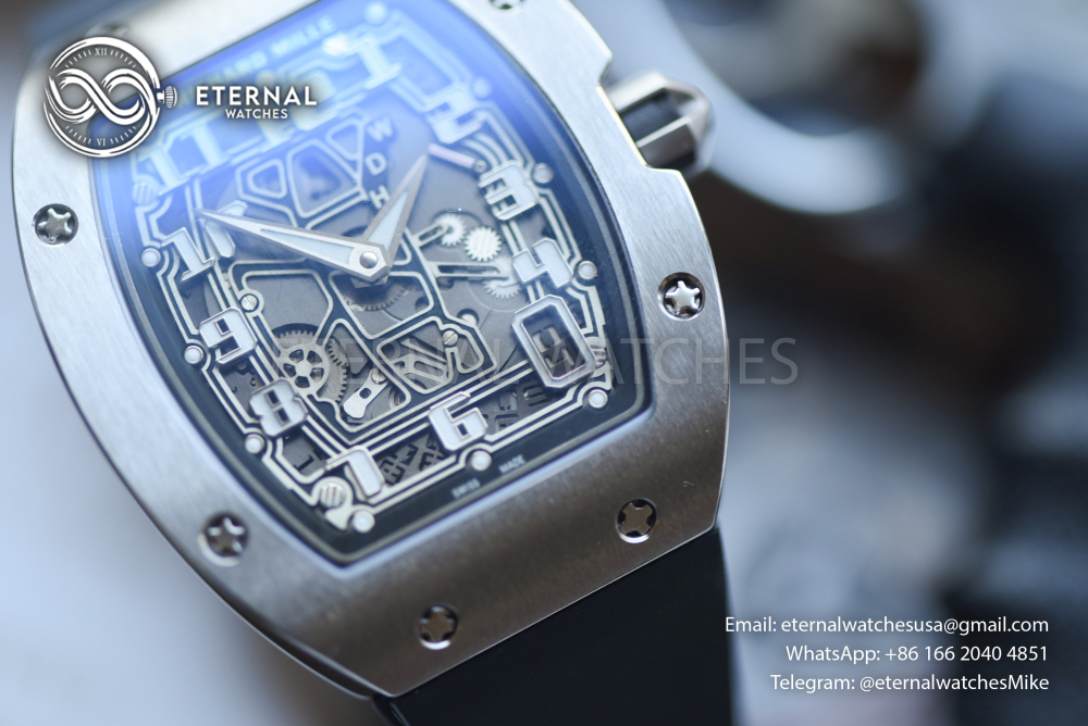 RICHARD MILLE - VAUCHER SUPER CLONE RM67-01 Titanium Automatic Winding Extra Flat