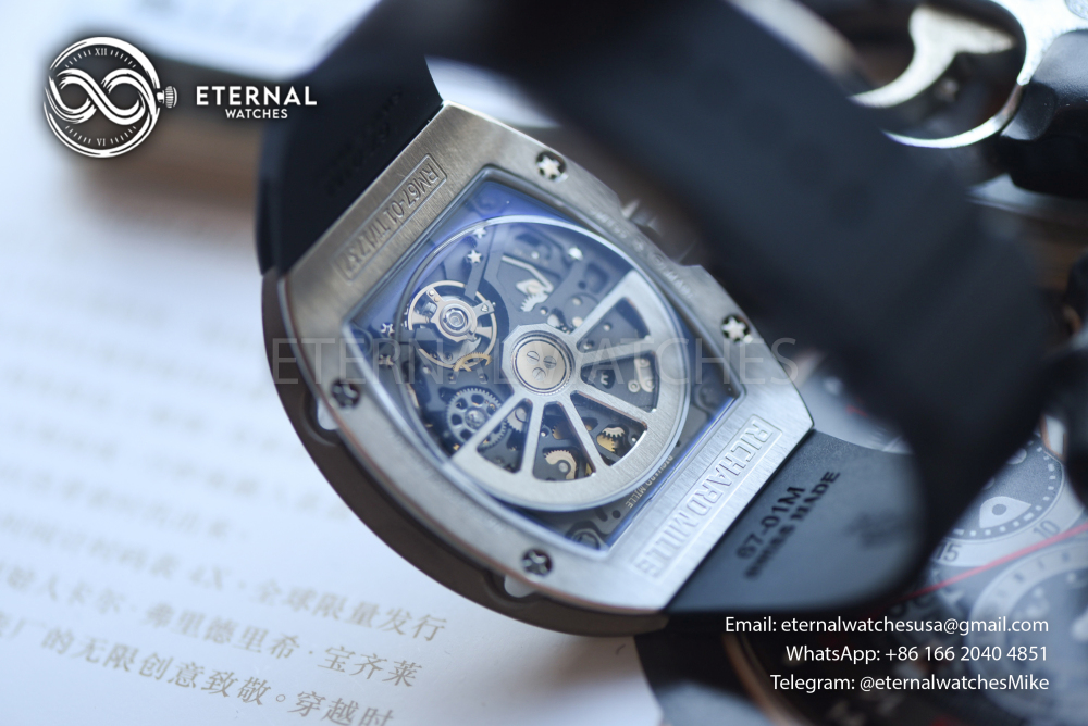 RICHARD MILLE - VAUCHER SUPER CLONE RM67-01 Titanium Automatic Winding Extra Flat