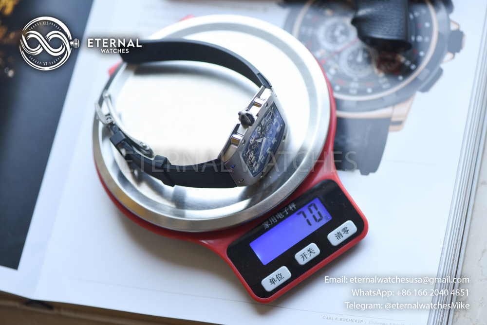 RICHARD MILLE - VAUCHER SUPER CLONE RM67-01 Titanium Automatic Winding Extra Flat