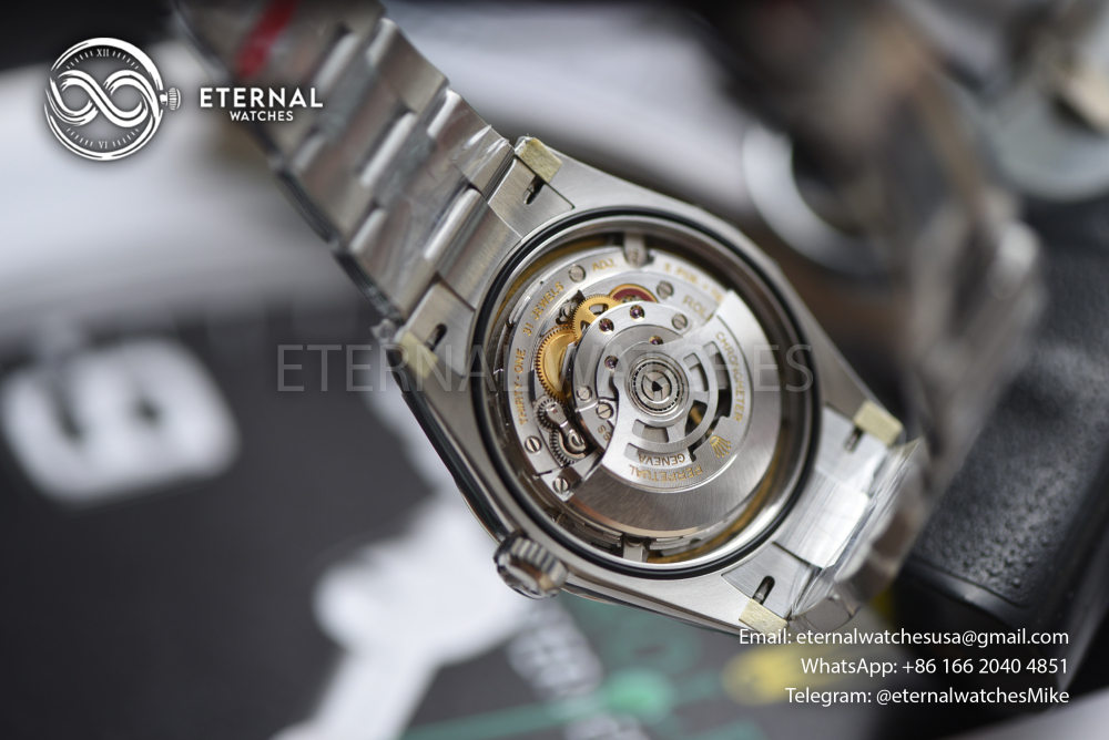 ROLEX - SUPER CLONE Oyster Perpetual 124300 41mm SS/SS 100 Year Celebration Dail VSF VS3230 (Free Sprung)