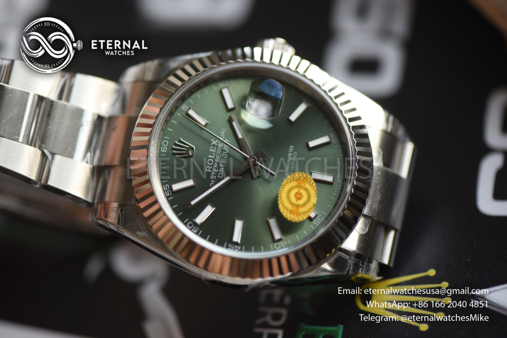 ROLEX - SUPER CLONE DateJust 126334 41mm SS/STK Green Dial Fluted V2 VSF 3235 (2026 Free Sprung)