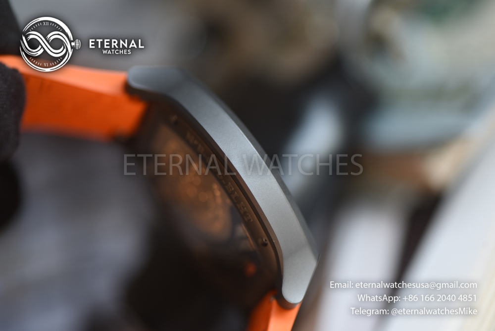 FP Journe - SUPER CLONE Élégante Titalyt 40mm TI/RU White