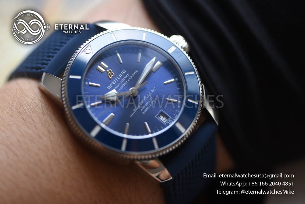 BREITLING - Super Ocean Heritage B20 42mm SS/RU Blue BLF A2824