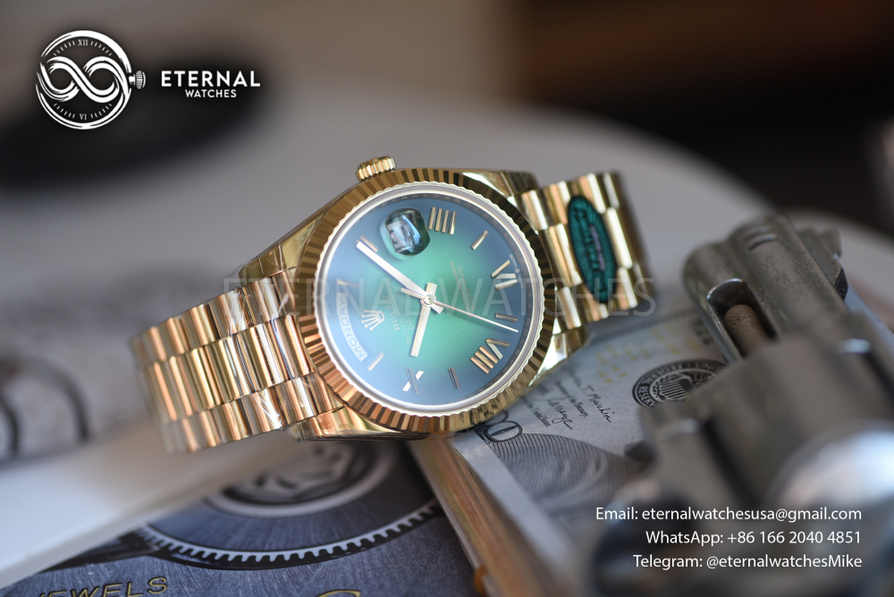 ROLEX - SUPER CLONE DayDate 228238 40mm YG/YG Green Ombre RCF V2 (Weight Adjusted)