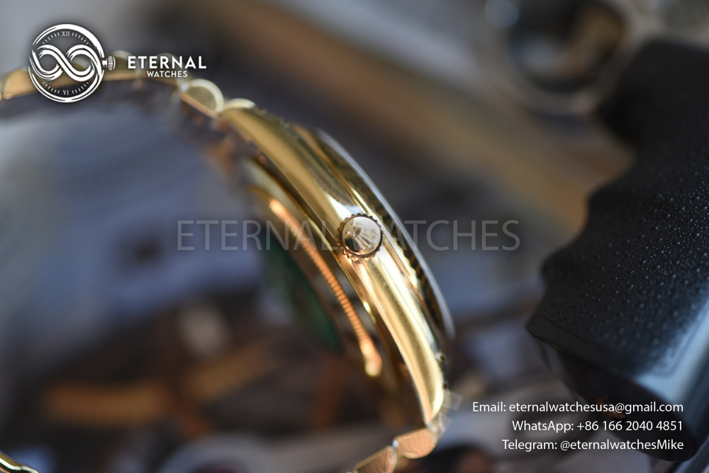 ROLEX - SUPER CLONE DayDate 228238 40mm YG/YG Green Ombre RCF V2 (Weight Adjusted)