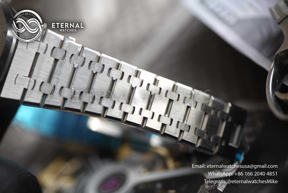 AUDEMARS PIGUET - SUPER CLONE Royal Oak 41mm 15500 SS/SS Grey Dial VSF DD4302
