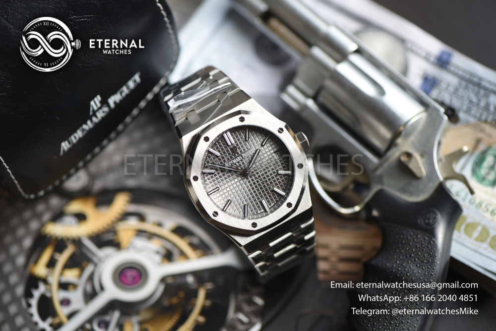 AUDEMARS PIGUET - SUPER CLONE Royal Oak 41mm 15500 SS/SS Grey Dial VSF DD4302