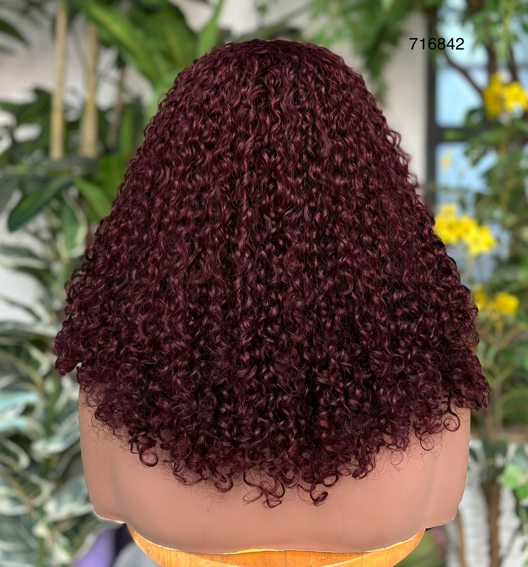 Ola   hair      12a African Curly Deep Curly Bob Wig, Native American Hair, Full Horn Layer, Mink Hair, Lace Free Forehead Wig, fringe