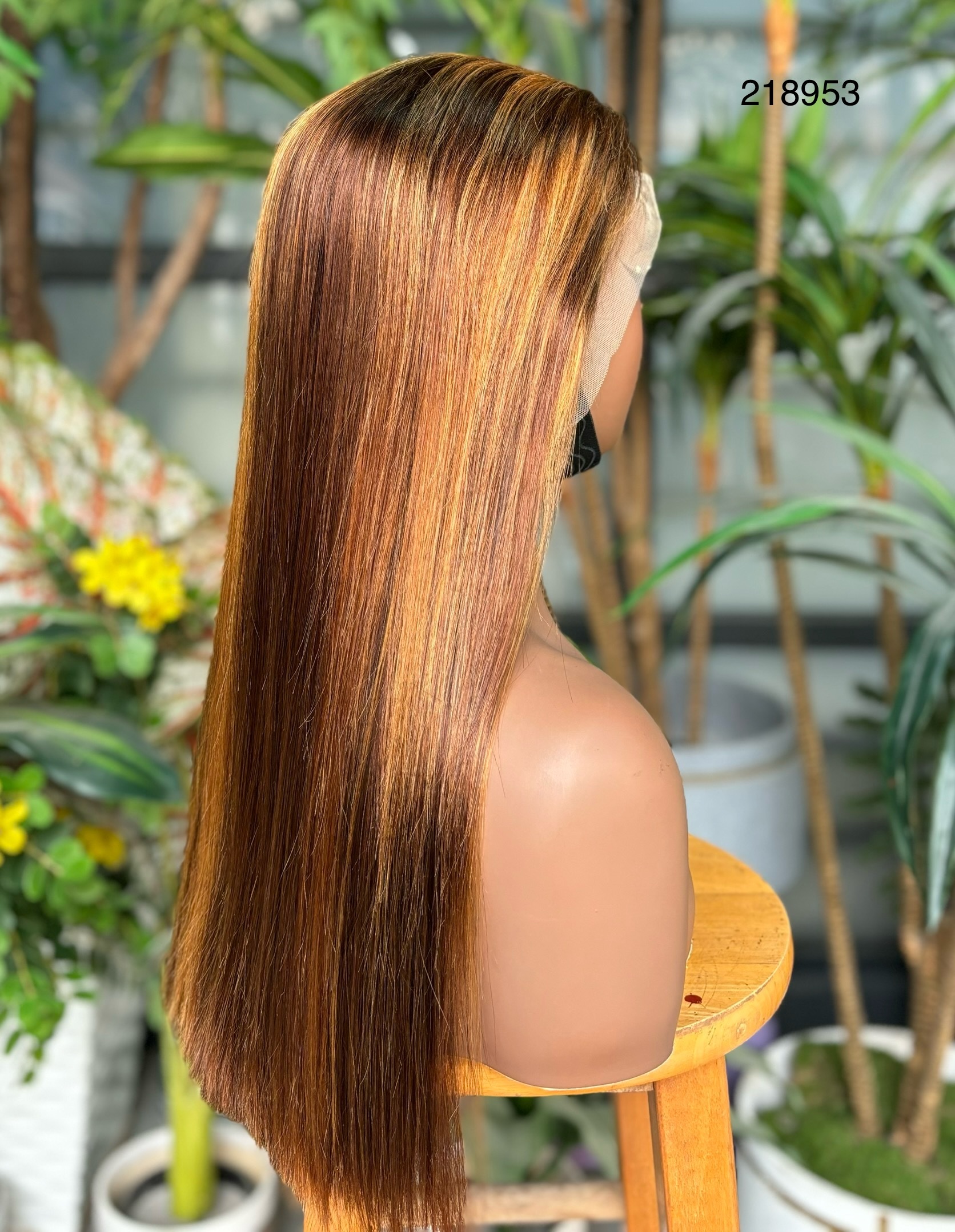 Ola  hair 13 * 4/5 * 5/4 * 4 lace luxurious quality straight stripes can be made, with a density of 250%