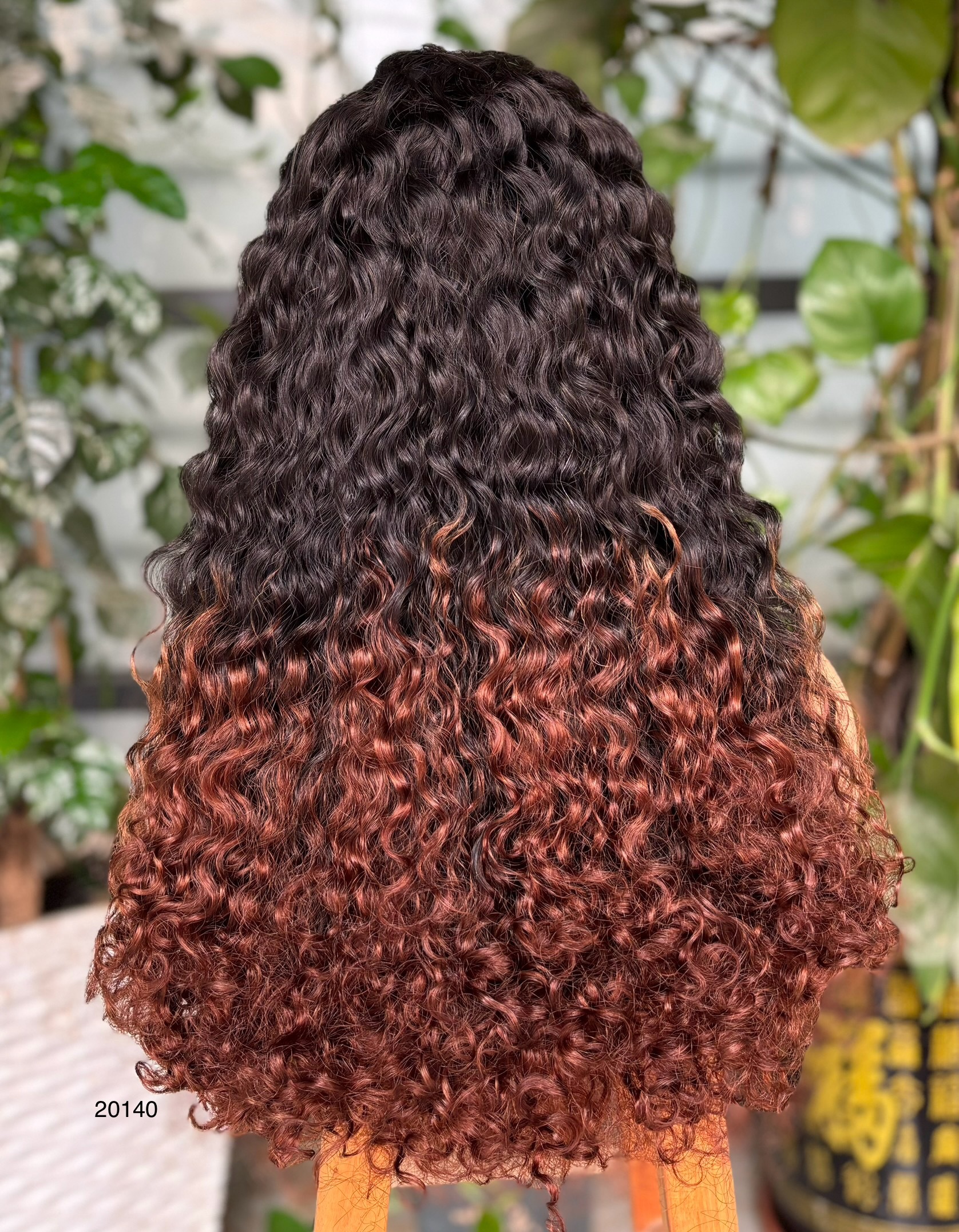 Ola Hair 12a high-quality Roman curly hairstyle with a density of up to 250%, very beautiful, and can be dyed in various colors