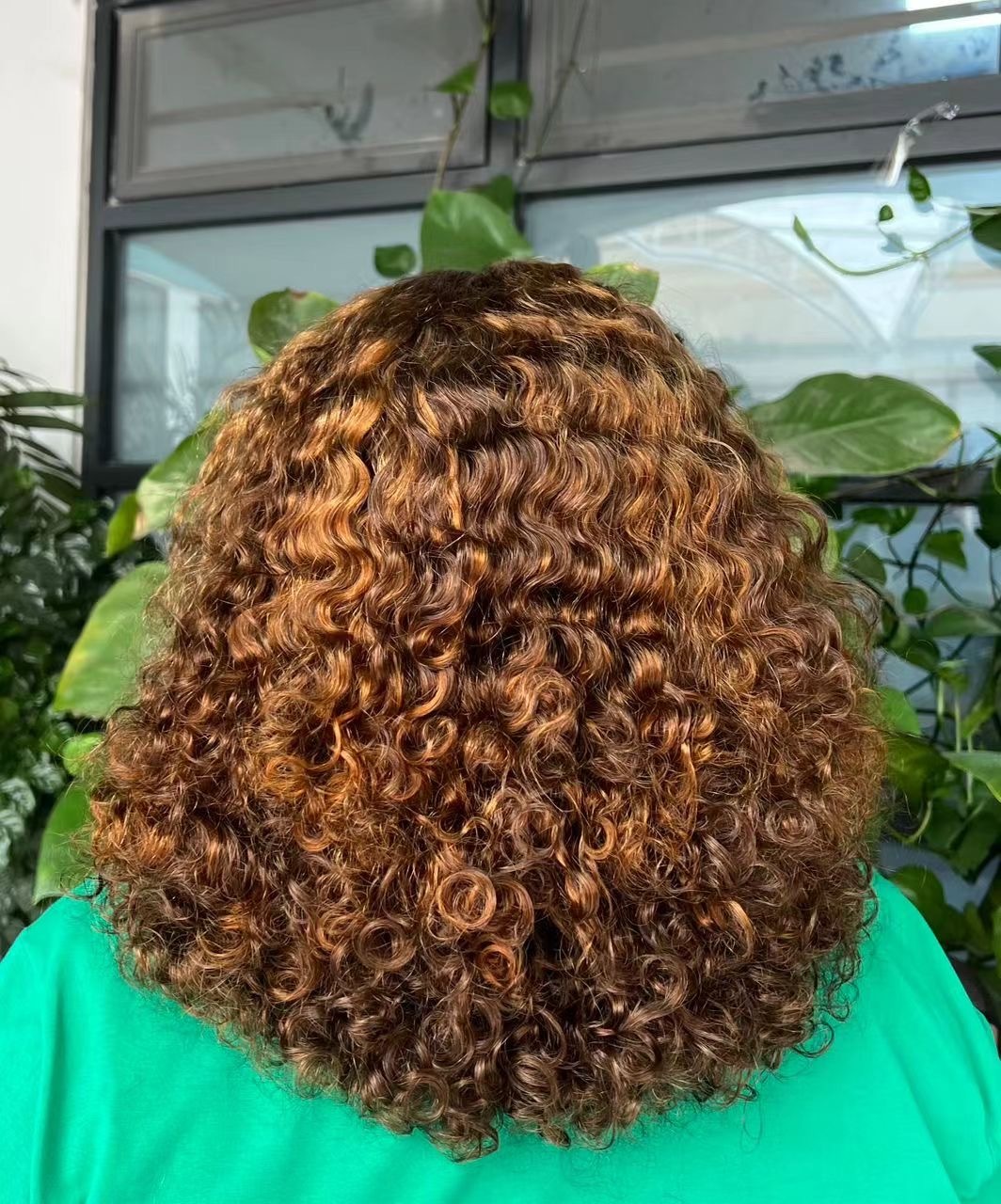 Ola Hair 12a high-quality Roman curly hairstyle with a density of up to 250%, very beautiful, and can be dyed in various colors