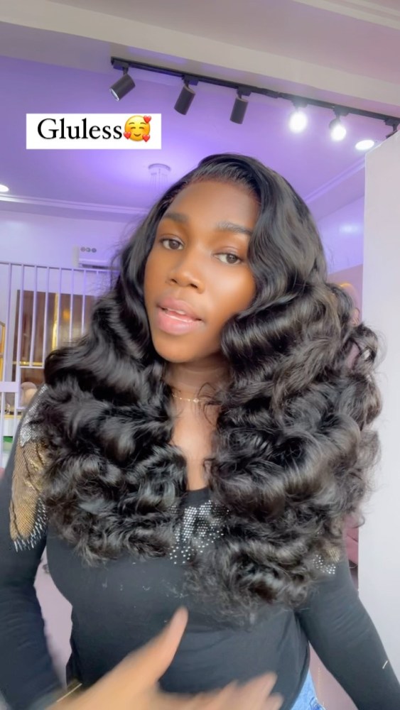 100% Human Hair Wigs Brazilian Hair 13*4 Lace Frontal Body Wave Wigs Green Color Wig Cutical Aligned Hair