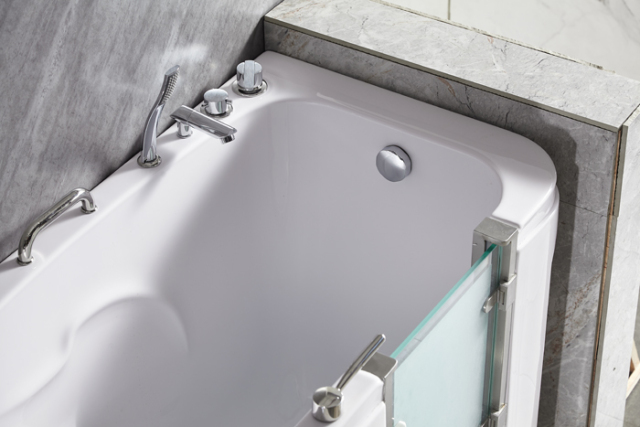 Acrylic Sitting Bathtubs small size walk in bathtubs with shower bathtub for old people and disabled people
