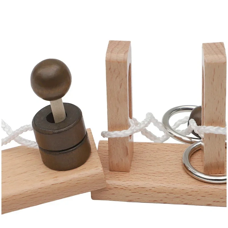 Small Brain Teaser Puzzle, Wooden Untie Rope Game, Unlocking Puzzle, Party Favor Gifts for Kids Adults,Suitable for All Ages