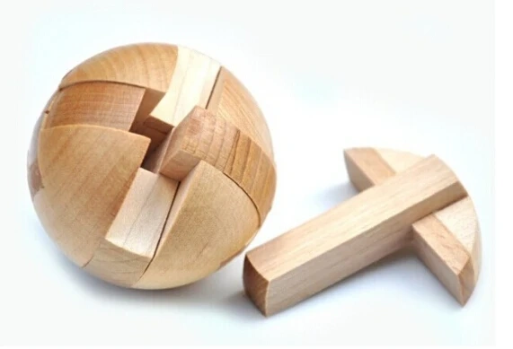 Classic 3D Wooden Puzzle Mind Brain Teaser Burr Puzzles Game for Adults Children Kids