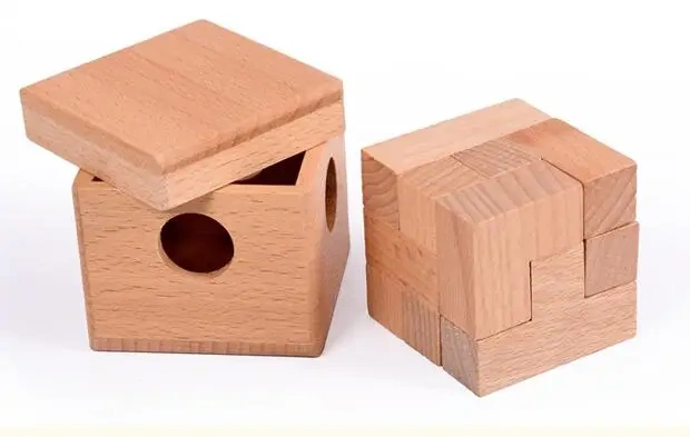 Desk Novalty Wooden Soma Cube Puzzle Mind Box Brain Teaser Game for Adults Kids