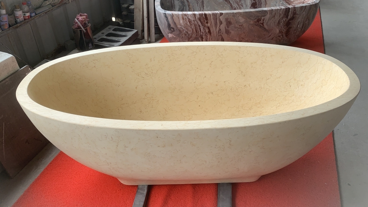 Cream Marfil Bathtub