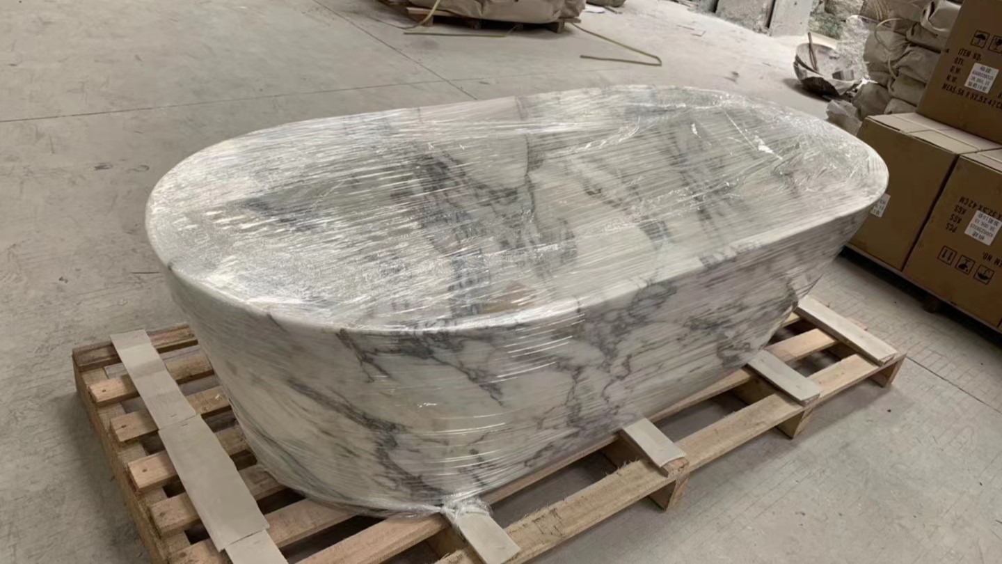 Italian Arabescato Bathtub