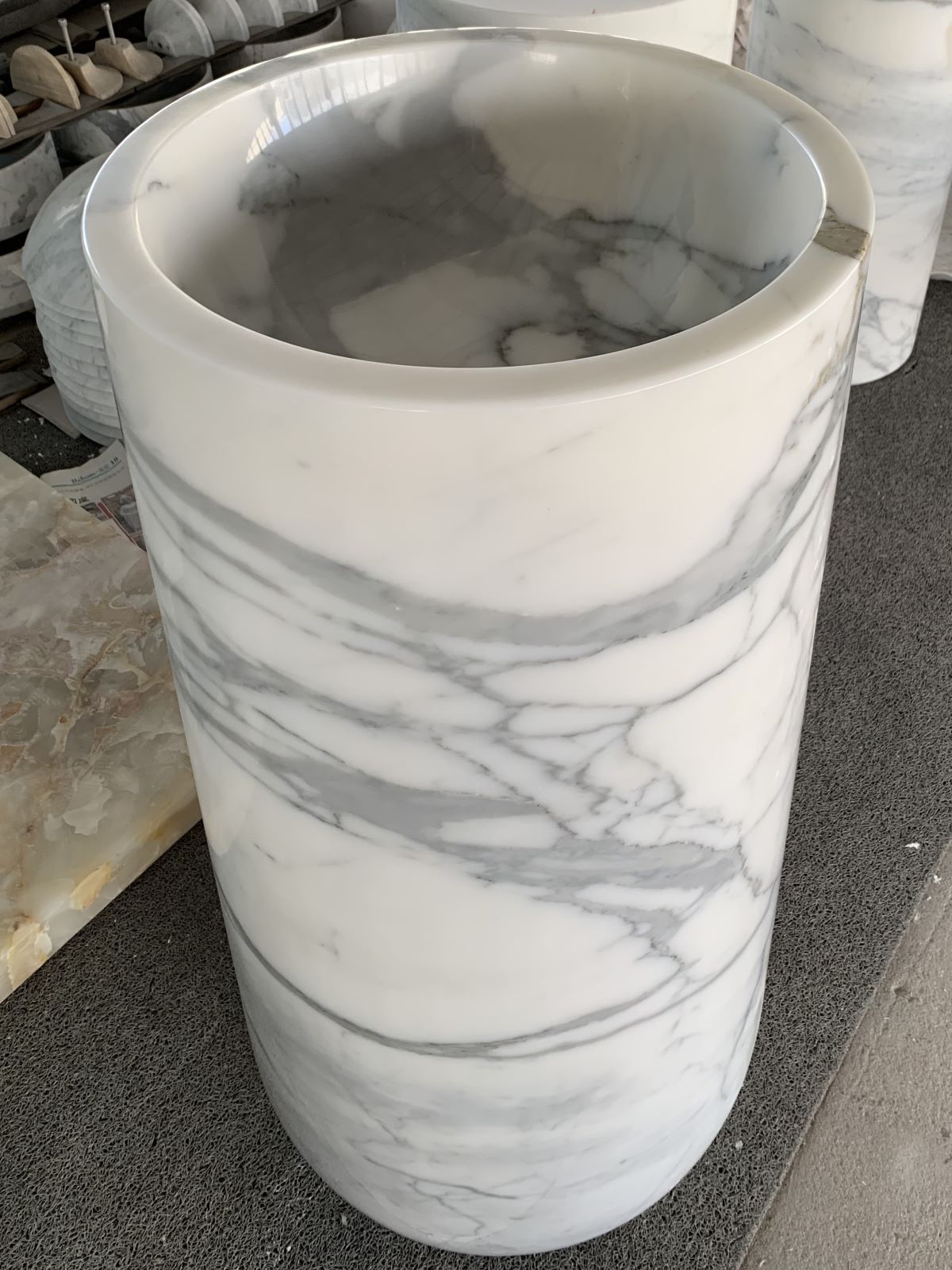 Arabescatto Sink