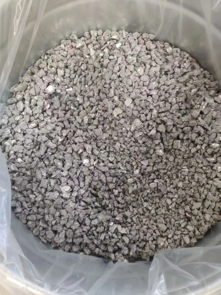 High purity 99.6% - 99.9% titanium Sponge