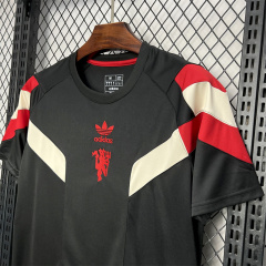 【Fan】24/25 M-U Black T-shirt Jersey