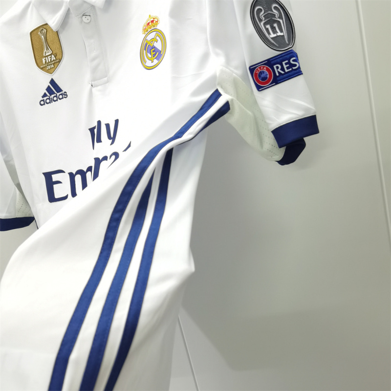 2016/17 Real Madrid Home Retro Jersey