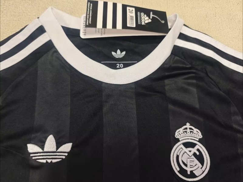 2025/26 Real Madrid Goalkeeper Kids Jersey