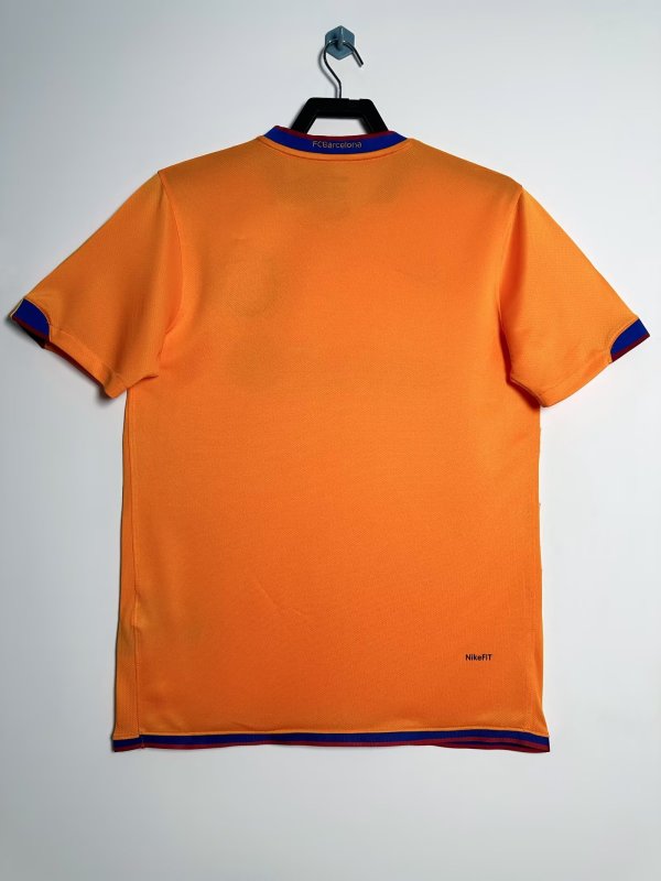 2006/07 Barcelona Away Retro Jersey