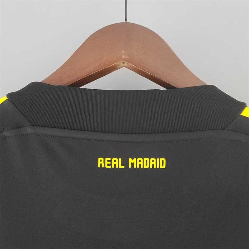 2011/12 Real Madrid Retro Jersey Goalkeeper Black