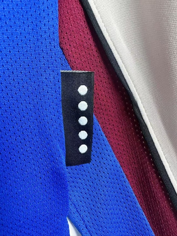 1998/99 Barcelona Away Retro Jersey Long Sleeve