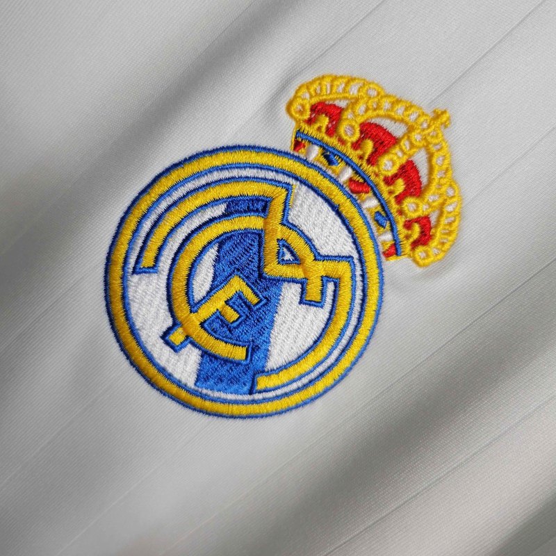 2006/07 Real Madrid Home Retro Jersey
