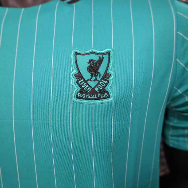 2025/26 Liverpool Retro Casual Jersey Player Version