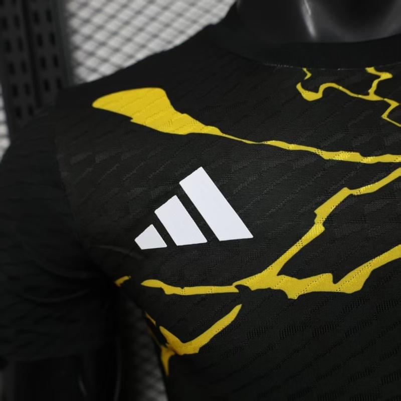2025/26 Real Madrid Avengers - Pre-Match Special Player Version Jersey
