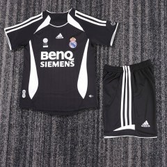 2006/07 Real Madrid Retro Kids Jersey Third Away size:16-28