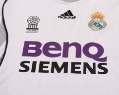 2006/07 Real Madrid Retro Kids Jersey Home size:16-28