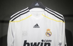 2009/10 Real Madrid Home Retro Jersey Player Version Long Sleeve