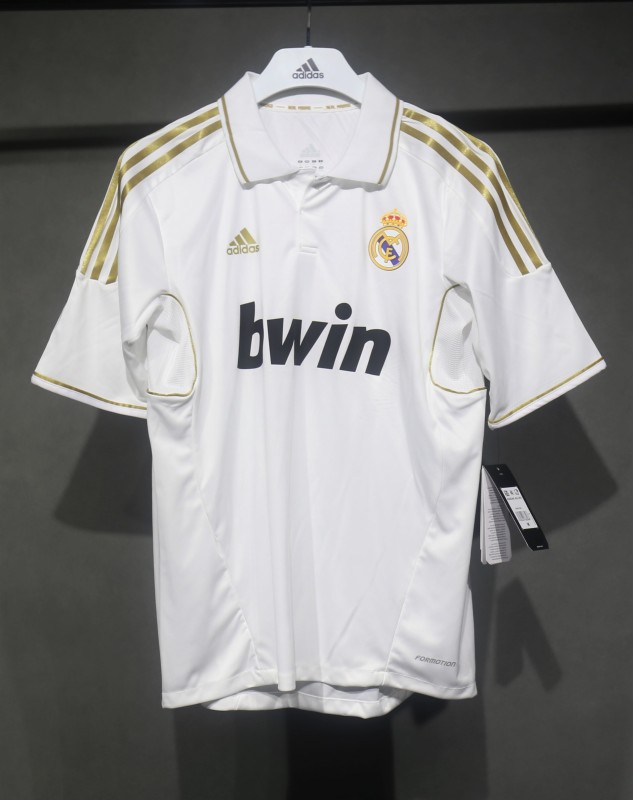 2011/12 Real Madrid Home Retro Jersey Player Version