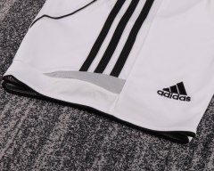 2006/07 Real Madrid Retro Kids Jersey Home size:16-28
