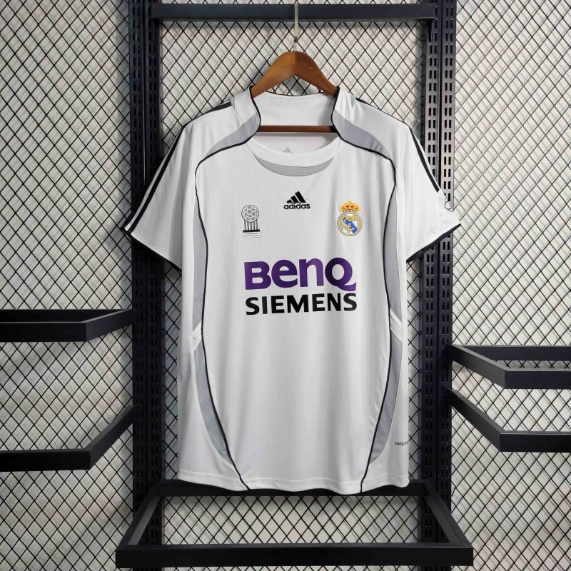 2006/07 Real Madrid Home Retro Jersey
